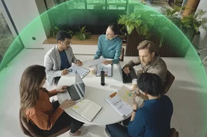 Insta360 встраивает AI, ChatGPT и Gemini в спикерфоны с Wave