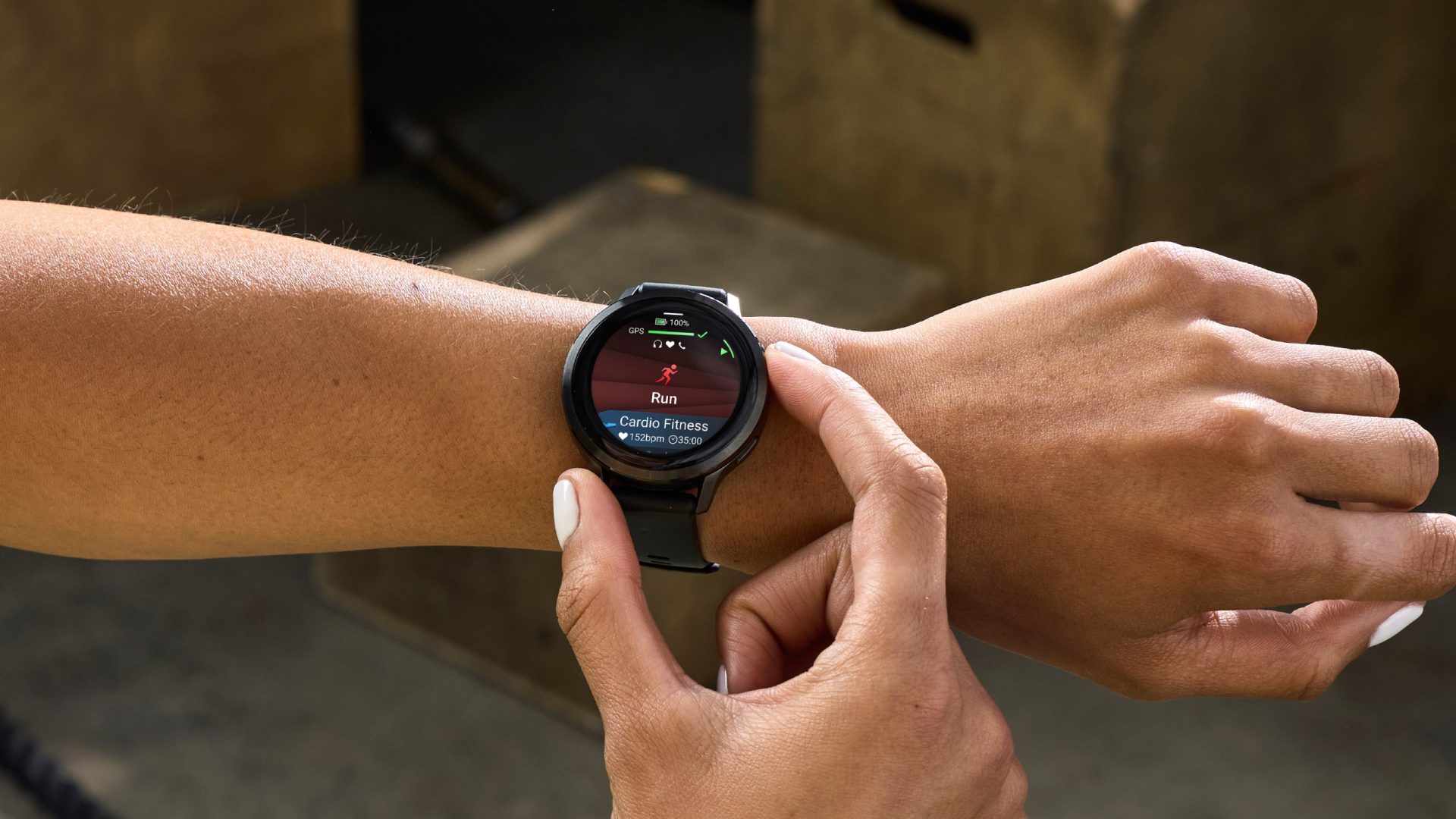 5 причин выбрать Garmin Venu 4 вместо Apple Watch Series 11! картинка 5 причин выбрать Garmin Venu 4 вместо Apple Watch Series 11!