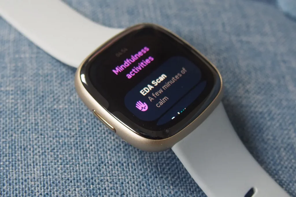 Обзор Fitbit Sense 2: часы, ориентированные на фитнес картинка Fitbit Sense 2