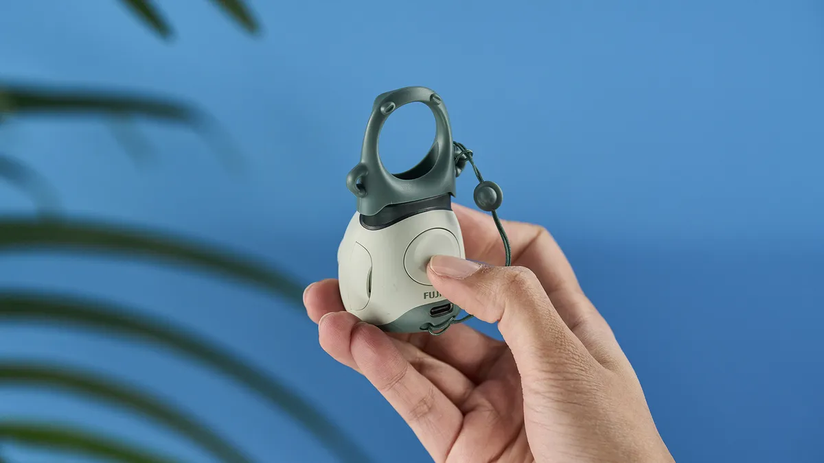 Fujifilm Instax Pal обзор самой миниатюрной камеры