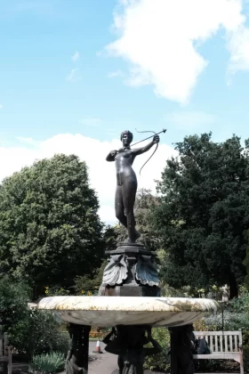 Обзор Fujifilm X-E5: в ней столько шарма, что мне плевать на недостатки фото