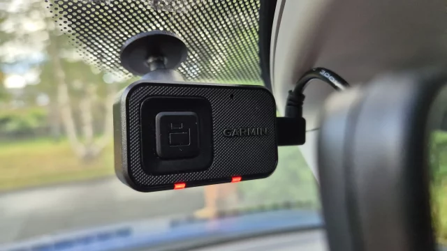 Garmin Dash Cam Mini 3