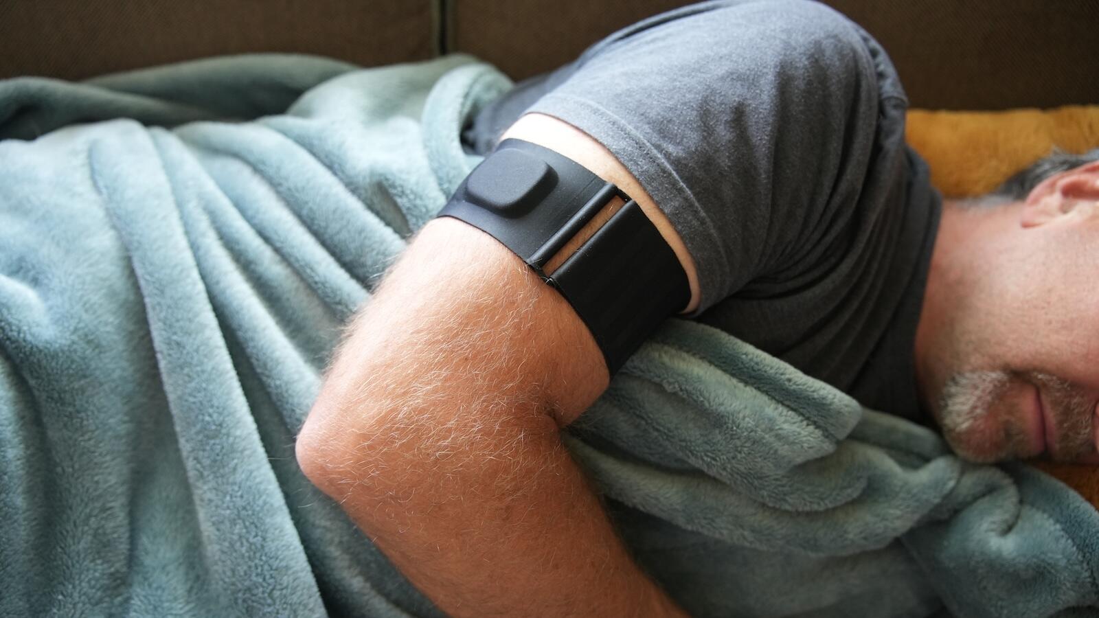 Обзор Garmin Index Sleep Monitor: трекер сна вместо часов