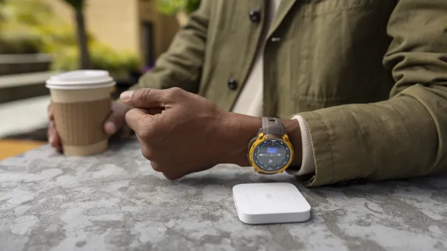 Garmin представляет три уникальных носимых устройства