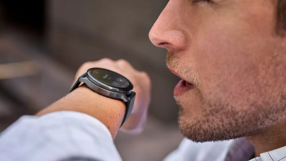 Насыщенный рынок умных часов ждёт нового короля? Garmin Venu 4 бросает вызов Apple и Samsung картинка Garmin Venu 4