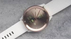 Обзор Garmin Vivomove Trend