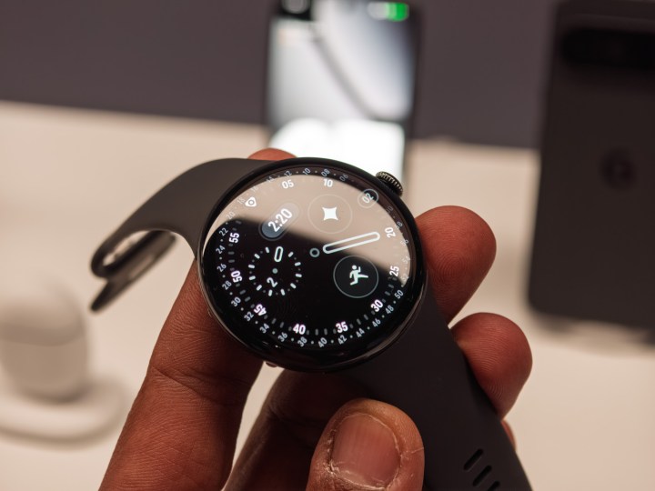 Чему Apple и Samsung должны поучиться у Pixel Watch 4