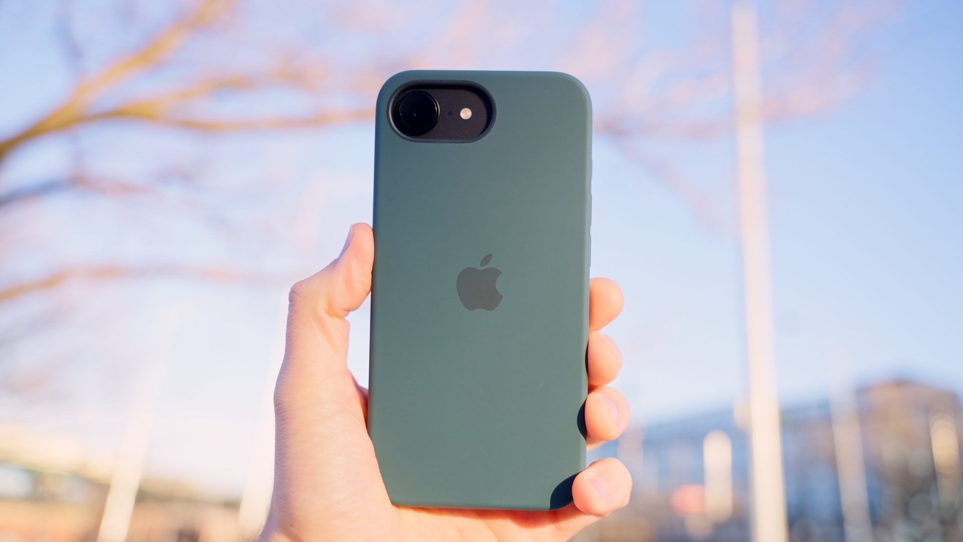 Забудьте про iPhone 17! Вот что действительно готовит Apple в ближайшие годы фото