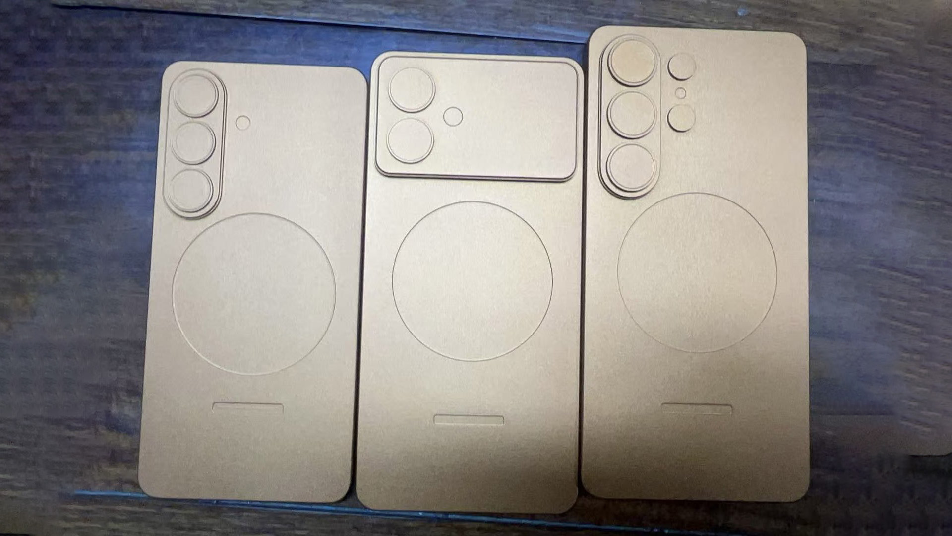 458891Прощай, старый дизайн: утечка показала, как Samsung «перерисовала» Galaxy S26