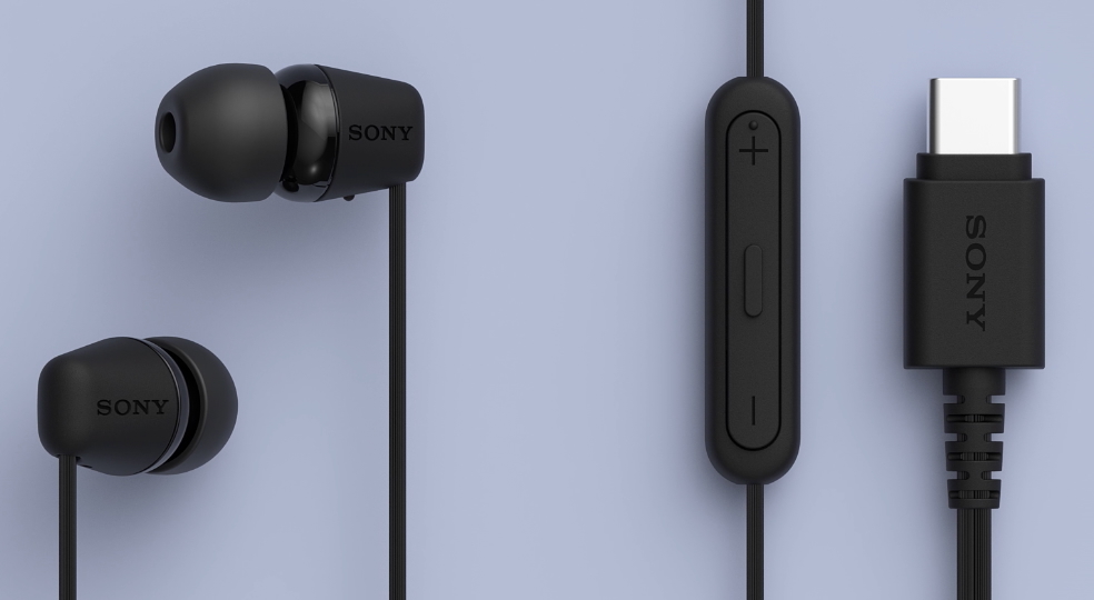 Никаких зарядок, никаких подписок: Sony вернула простые наушники, и они стоят копейки