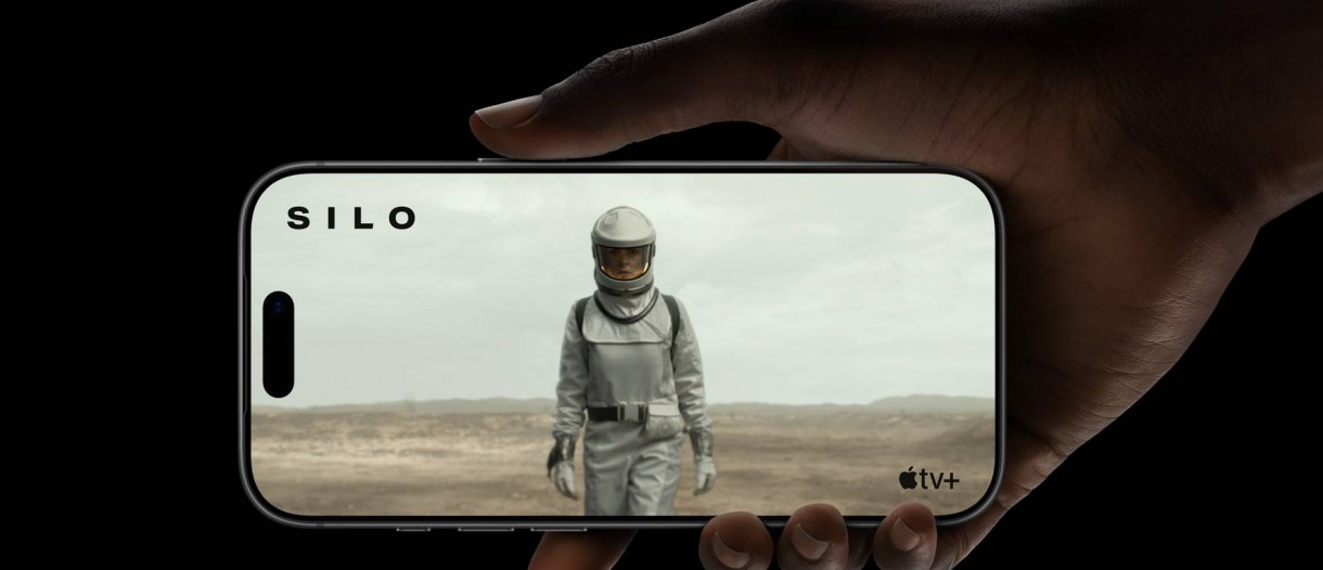 465686Официально: Новые iPhone ломаются от малейшего падения. И Apple это одобряет