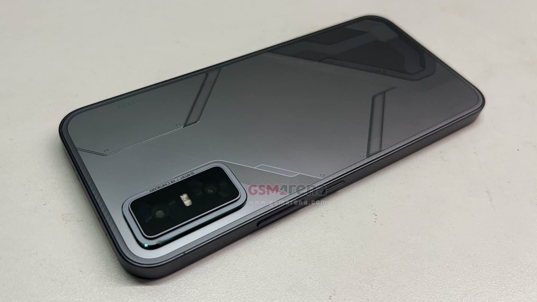 Щедрая Apple или просто затишье перед бурей? Цена на Apple Watch Ultra 3 вас удивит