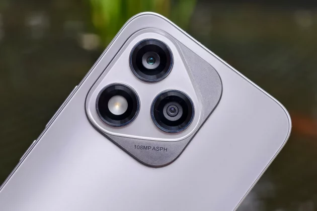 Honor 400 Lite стильный iPhone-клон_