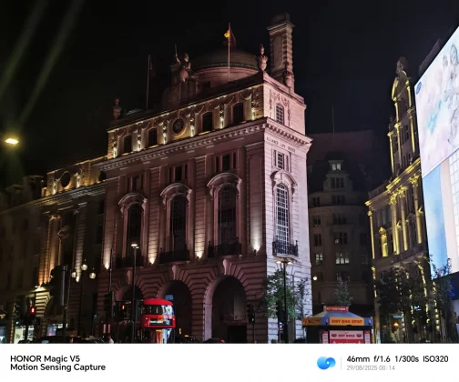 Honor Magic V5