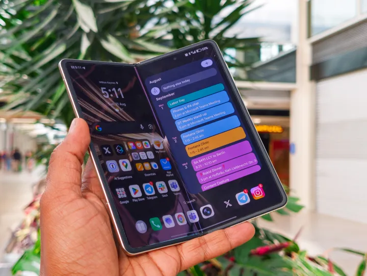 Honor Magic V5: самый тонкий складной телефон, который обошёл Galaxy Z Fold 7 картинка Honor Magic V5