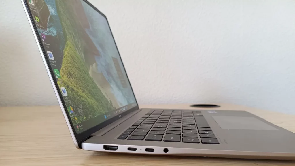 Honor MagicBook Pro 14