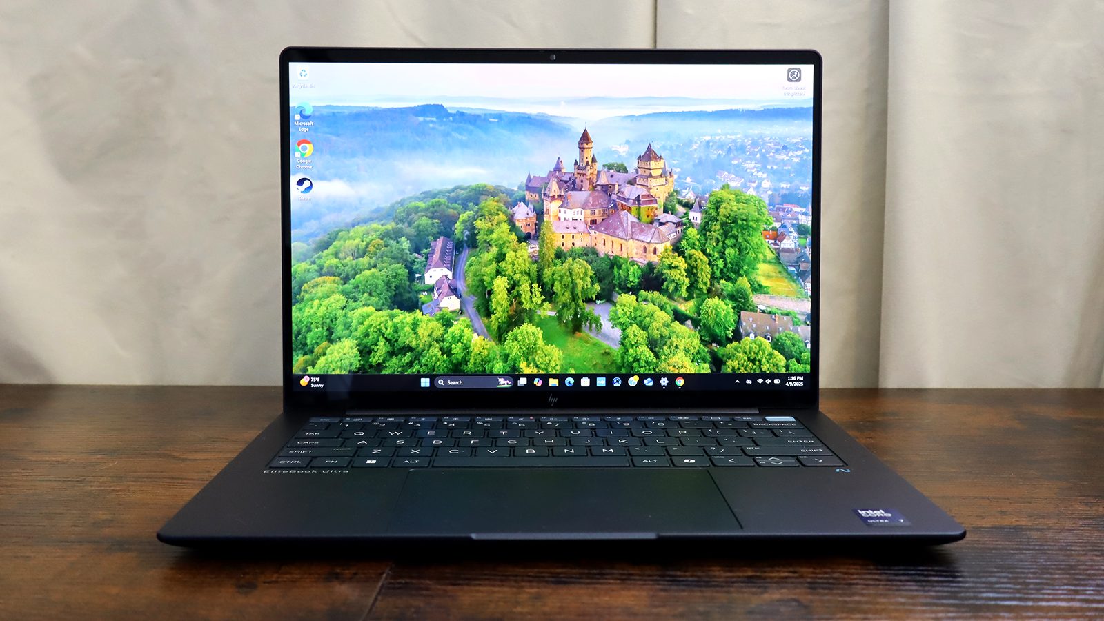 Обзор HP EliteBook Ultra G1i – один из самых универсальных рабочих ноутбуков 2025 года