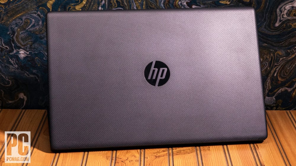 HP Laptop 17 (2022)
