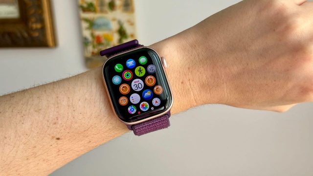 И снова на троне? Почему Apple Watch Series 11 оставят всех позади