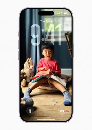 смартфон с iOS 26