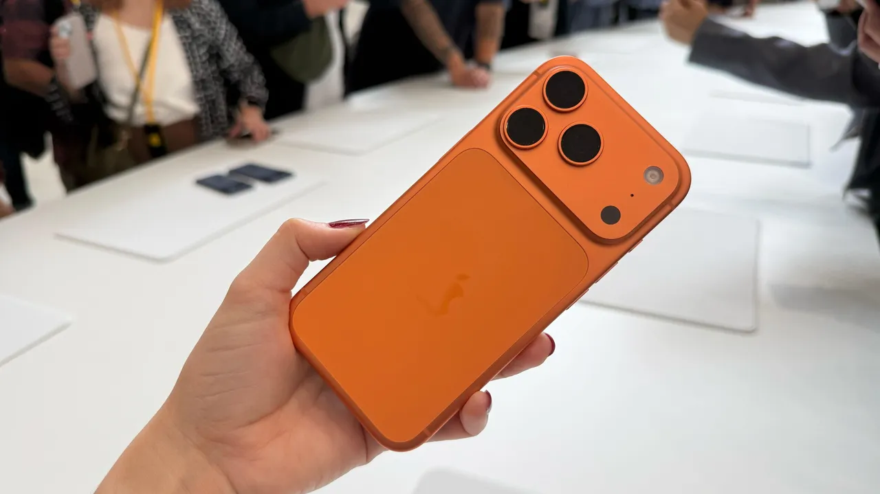 iPhone 17, iPhone Air, 17 Pro и 17 Pro Max — что выбрать картинка iPhone 17, iPhone Air, 17 Pro и 17 Pro Max