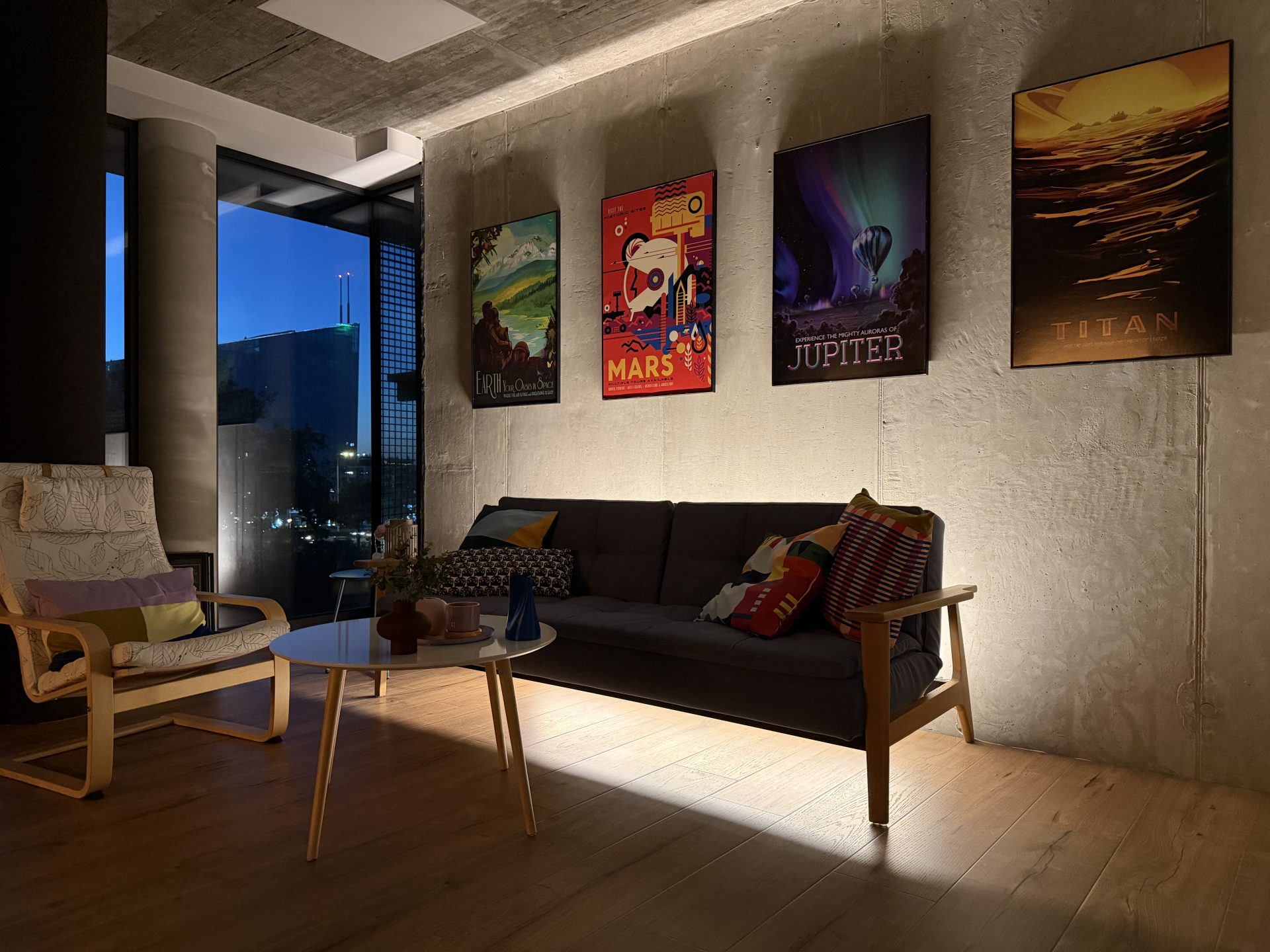 Обзор iPhone 17 Pro Max: отличная производительность и спорный дизайн картинка iPhone 17 Pro Max