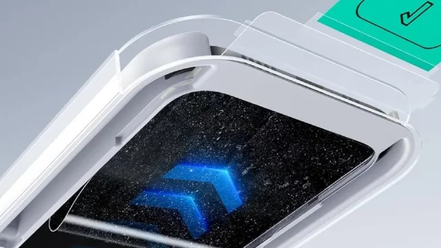 Лучшая защитная плёнка для экрана iPhone 17 Pro Max