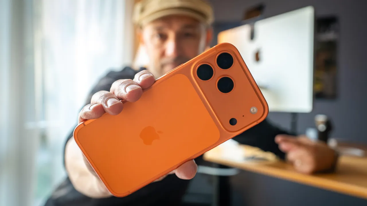 Обзор Apple iPhone 17 Pro Max — холоднее, ярче, дольше картинка iPhone 17 Pro Max