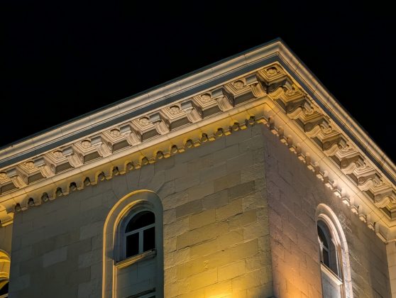 Google Pixel 10 против Pixel 10 Pro