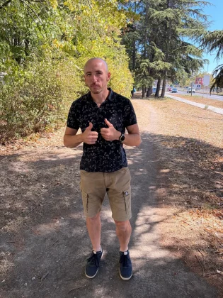 iPhone 17 против Pixel 10