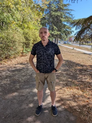 iPhone 17 против Pixel 10