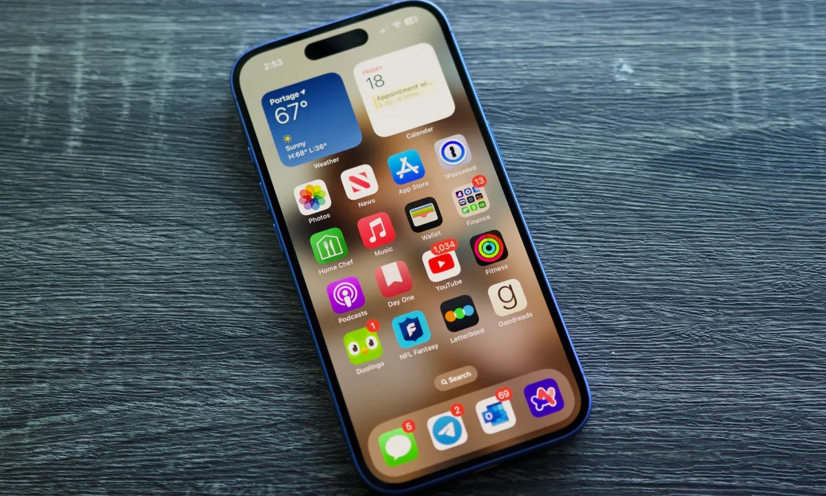 462569iPhone 17: битва разума и импульсов – как выбрать среди флагманов?