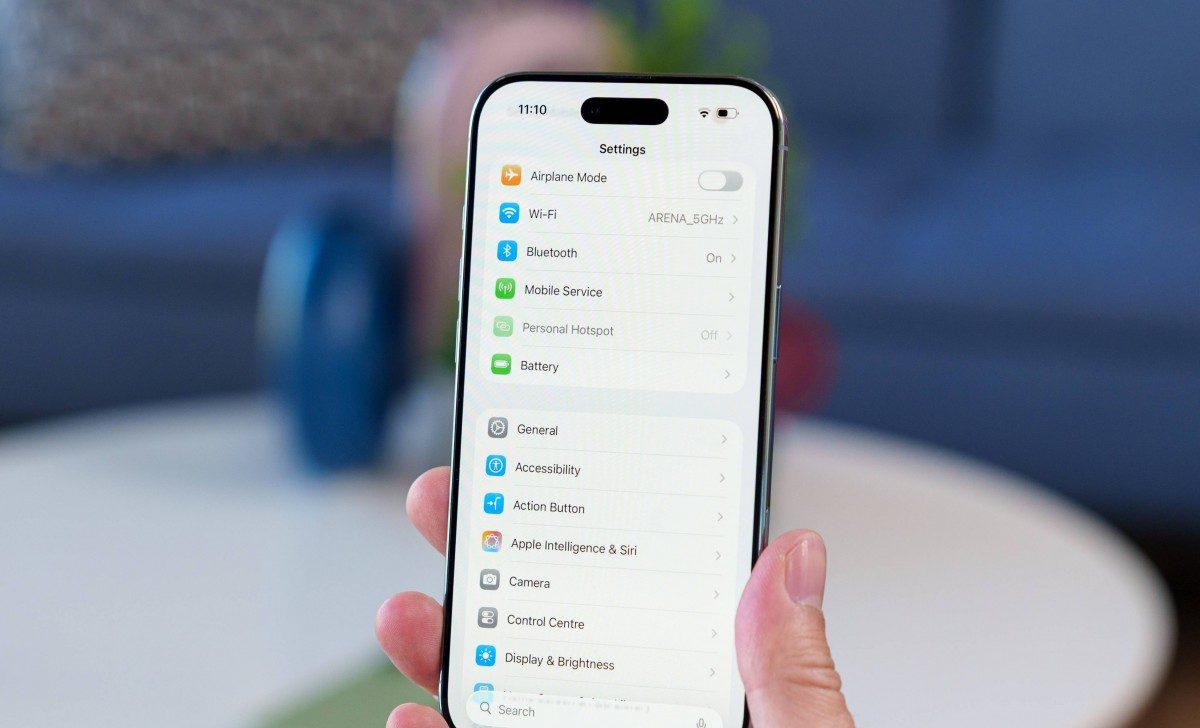 Обзор iPhone Air: уникальный телефон с большими недостатками картинка iPhone Air