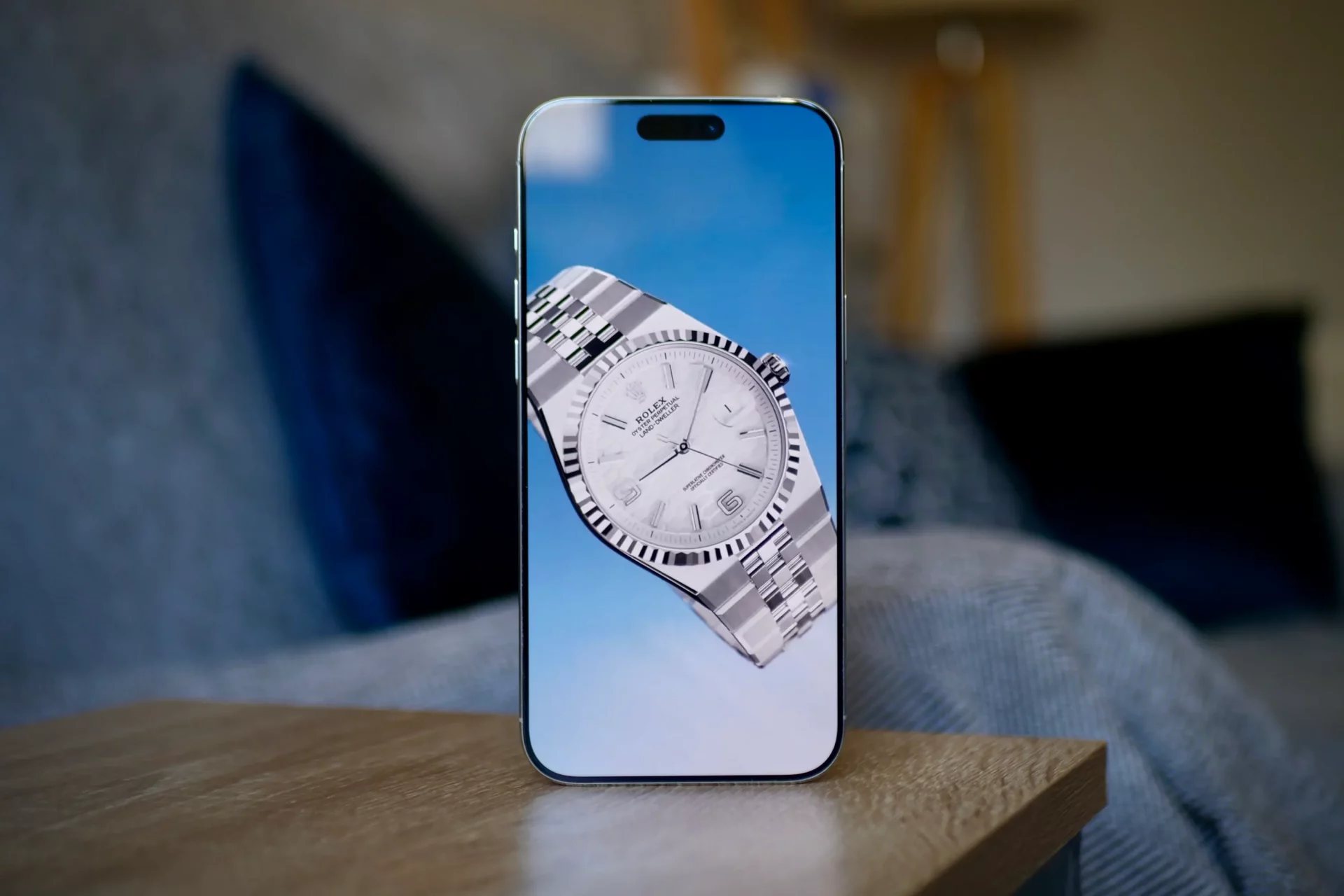 472899Экран iPhone 18 станет лучше, но до мечты еще далеко