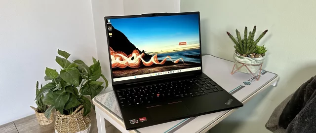 Обзор Lenovo ThinkPad E16 — скучный бизнес-ноутбук, но у него есть неожиданные преимущества
