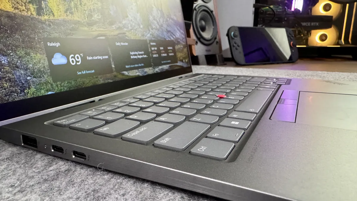 Lenovo ThinkPad X1 2-in-1 Gen 10 Aura Edition