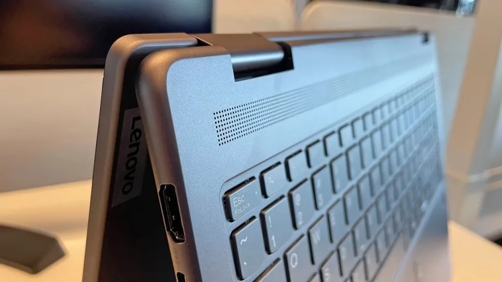 Lenovo Yoga 7i