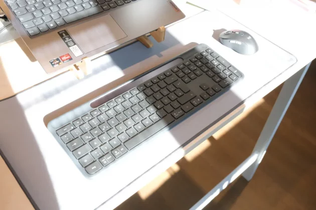 Logitech Solar Board: начало конца для провода? фото