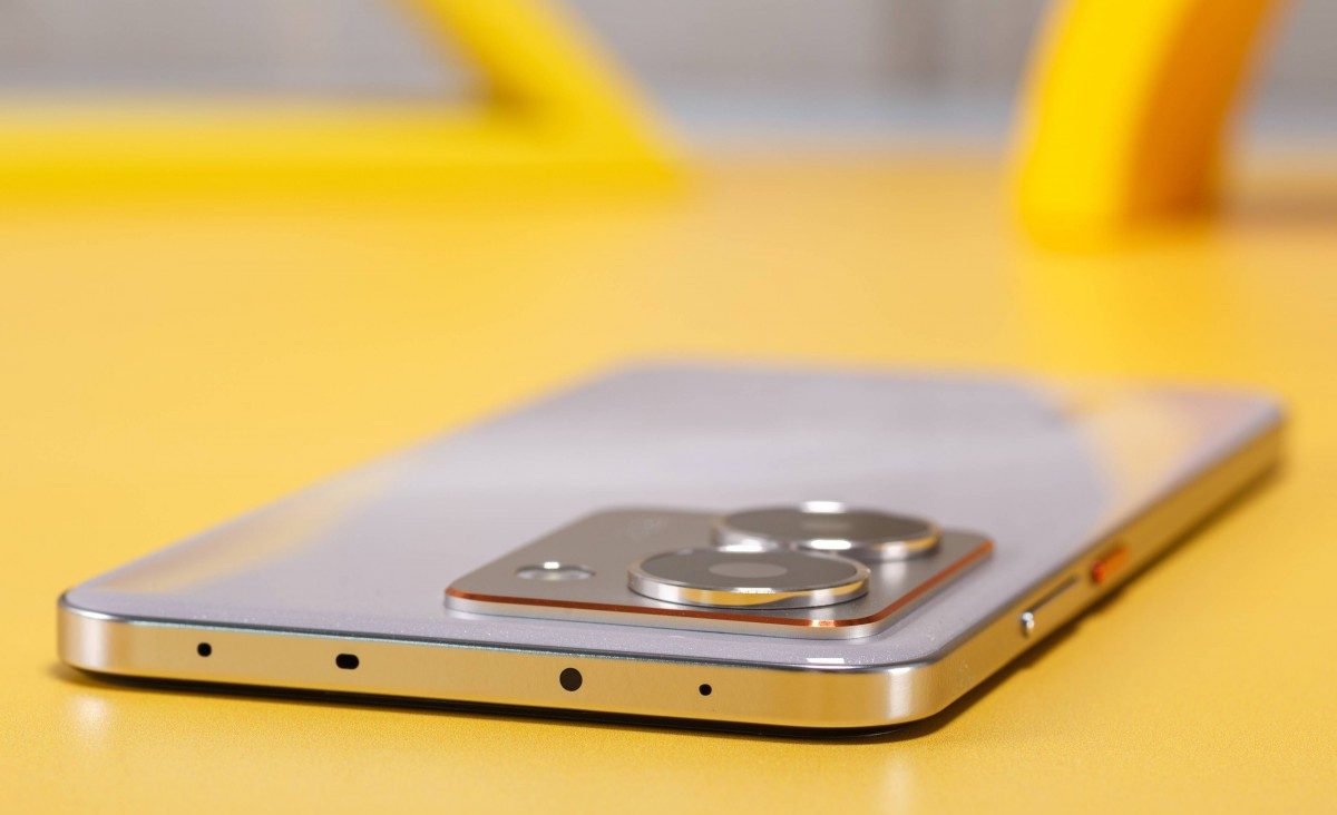 Обзор Realme P3 Ultra — мощный смартфон с 120Гц дисплеем картинка Realme P3 Ultra