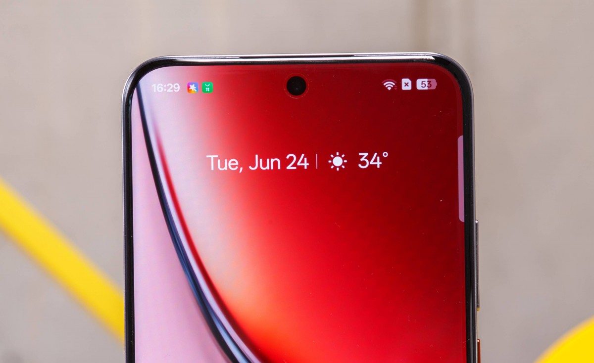 Обзор Realme P3 Ultra — мощный смартфон с 120Гц дисплеем картинка Realme P3 Ultra