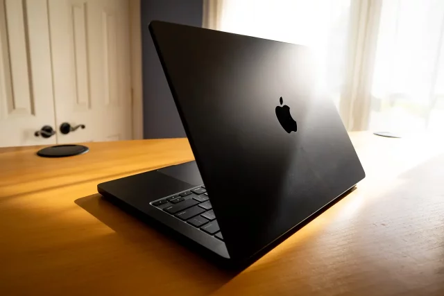 MacBook
