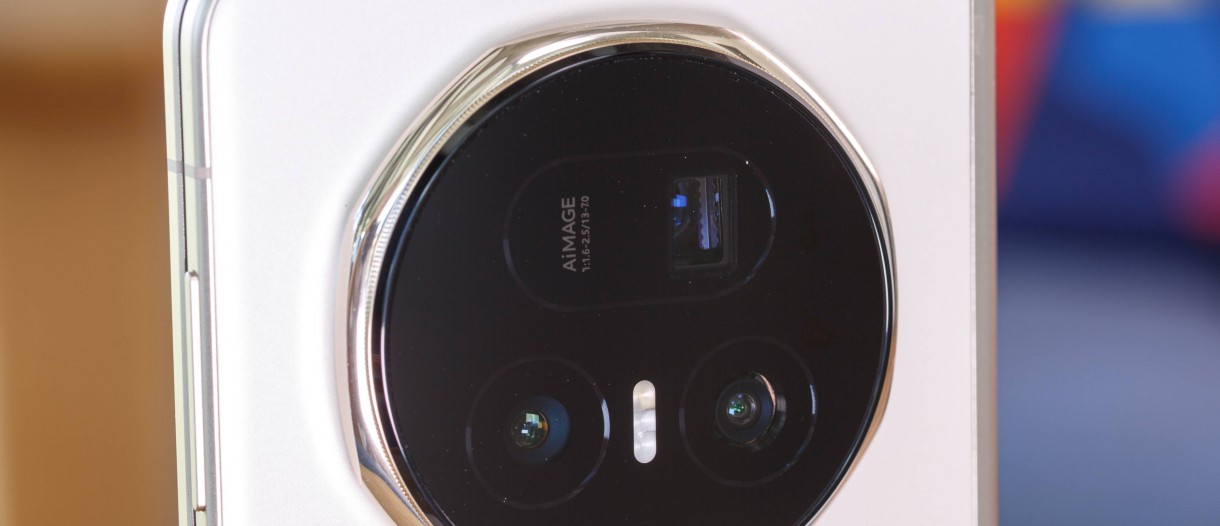 Honor и 200 МП: гонка мегапикселей или отчаяние маркетологов? Зачем складному Magic V6 столько пикселей?