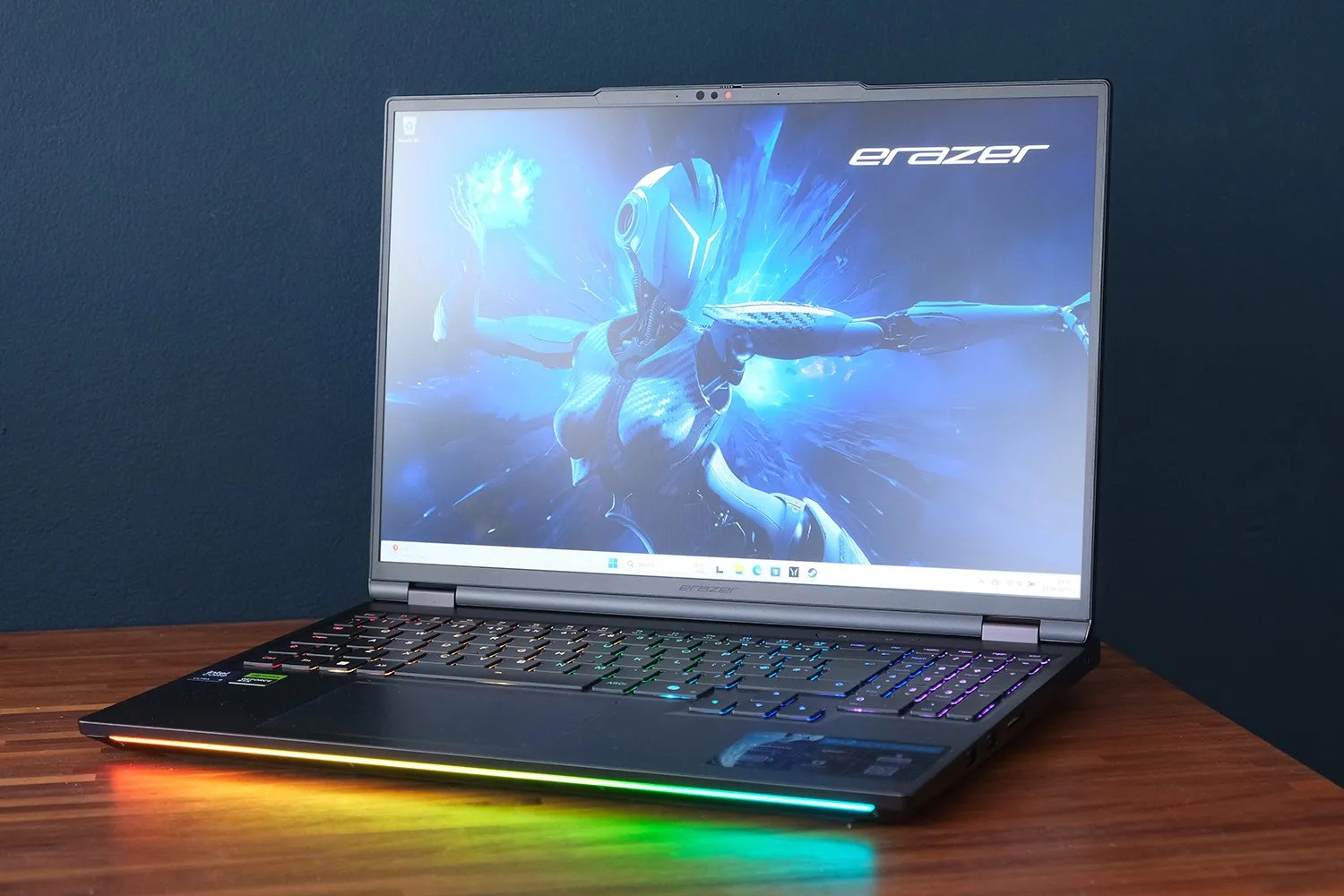 Medion Erazer Beast 16 X1 — мощь за деньги или просто громоздкий зверь?