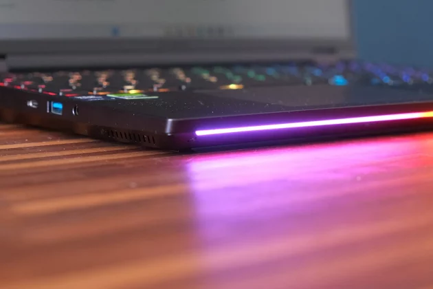 Medion Erazer Beast 16 X1_