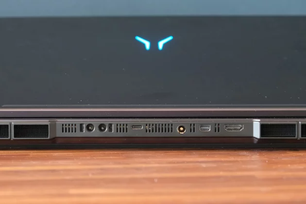 Medion Erazer Beast 16 X1_