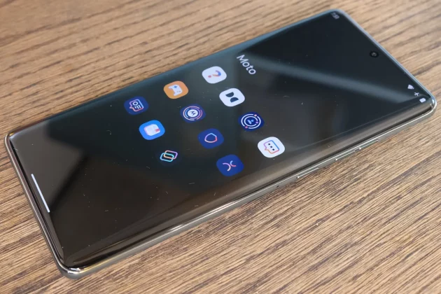 Обзор Motorola Edge 60 Pro: противоядие от однотипных телефонов фото