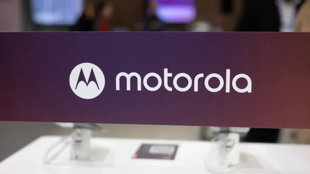 Motorola Edge 70 сможет ли он обогнать Galaxy S26