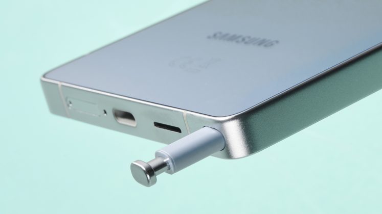 Не iPhone эксперт назвал смартфон 2025 года с лучшим соотношением сил