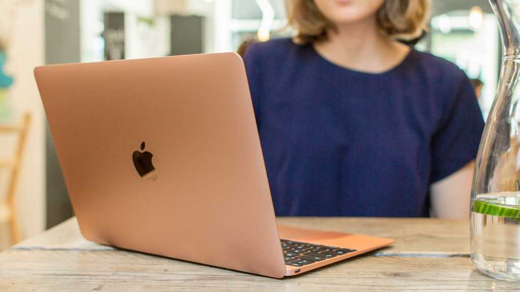 Игра в прятки: где на самом деле скрывается бюджетный MacBook? картинка Игра в прятки: где на самом деле скрывается бюджетный MacBook?