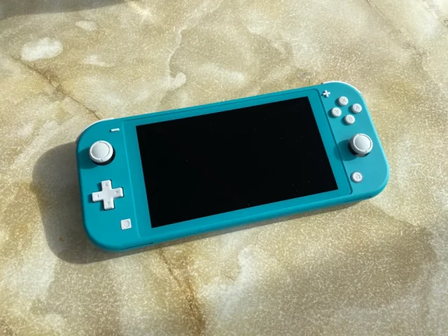 Обзор Nintendo Switch Lite: отличный бюджетный вариант